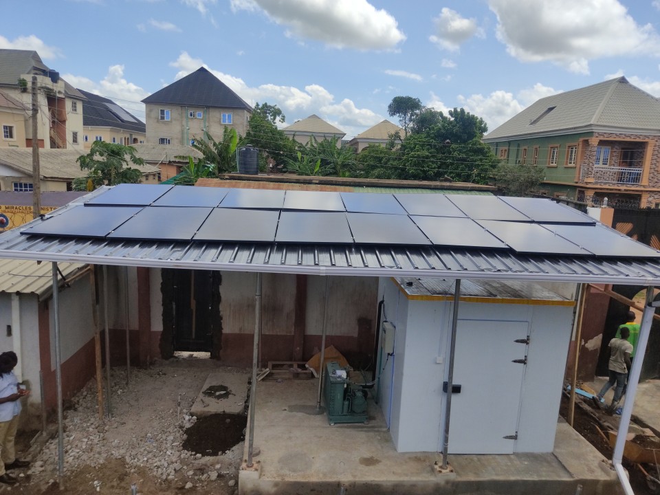 Solar cold room